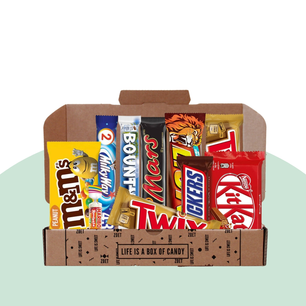 Geschenkbox gevuld met diverse chocolade snoeprepen zoals mars en twix