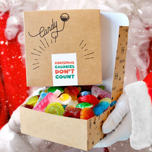 Snoepdoosje met sticker Christmas Calories Don’t Count in kerstverpakking