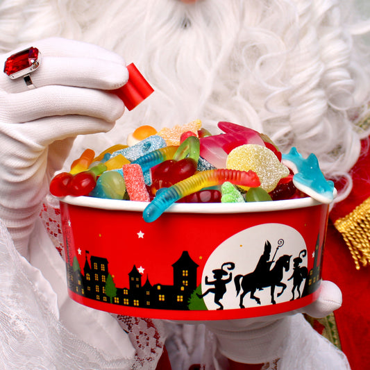 sinterklaas sharingbox ronde snoepbox gevuld met mix van zoete en zure snoepjes, sinterklaas sticker