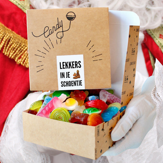 snoepdoosje sinterklaas gevuld met mix van zoete en zure snoepjes, sticker lekkers in je schoentje