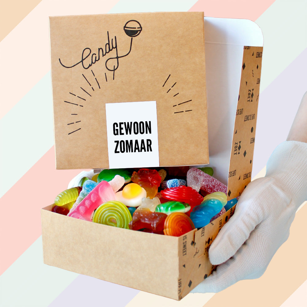 Gewoon Zomaar snoepdoosje van ZOET met vers snoep, ideaal als spontaan cadeautje of onverwachte verrassing